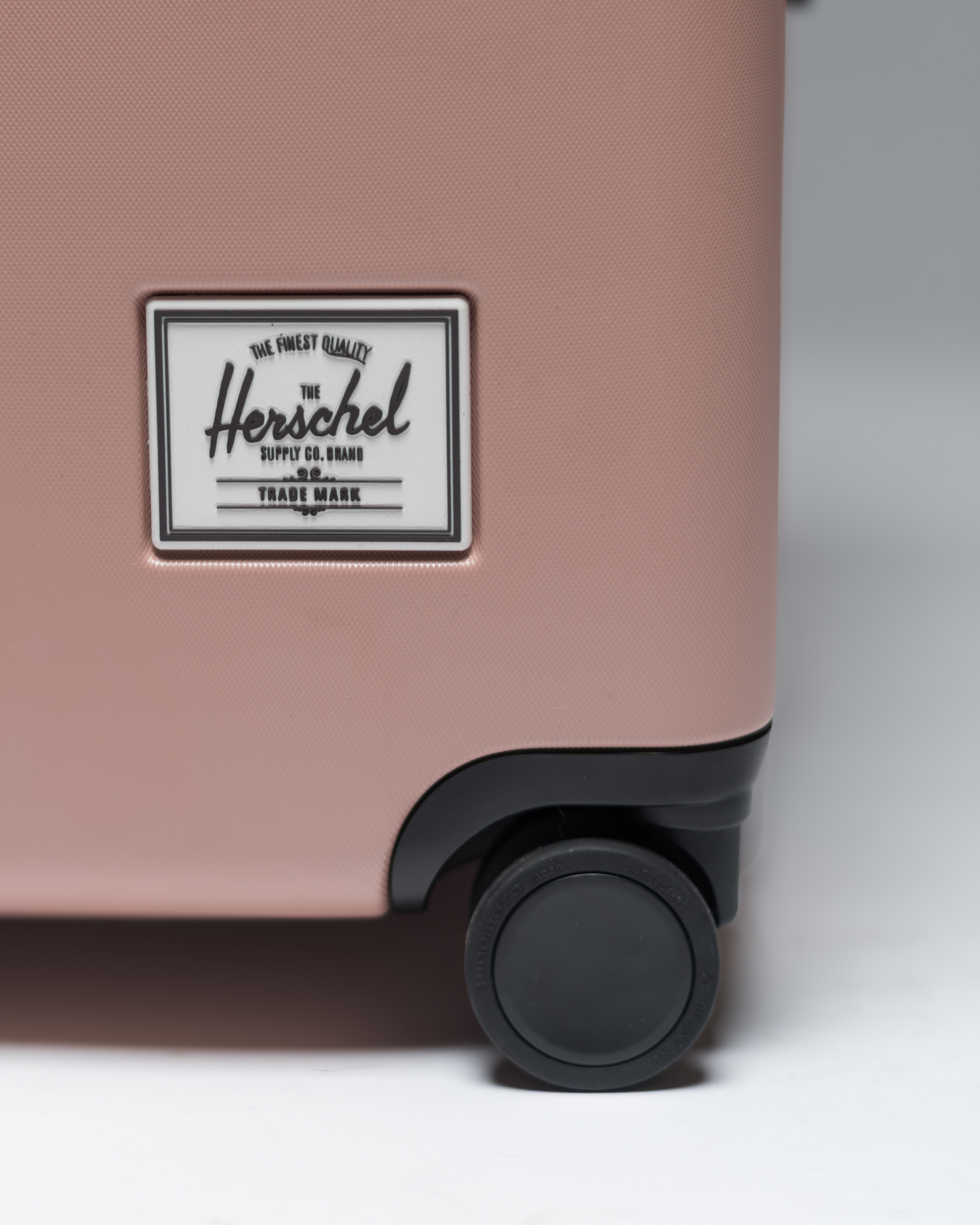 Herschel Heritage™ Hardshell Luggage | Medium - 67L - Image 4