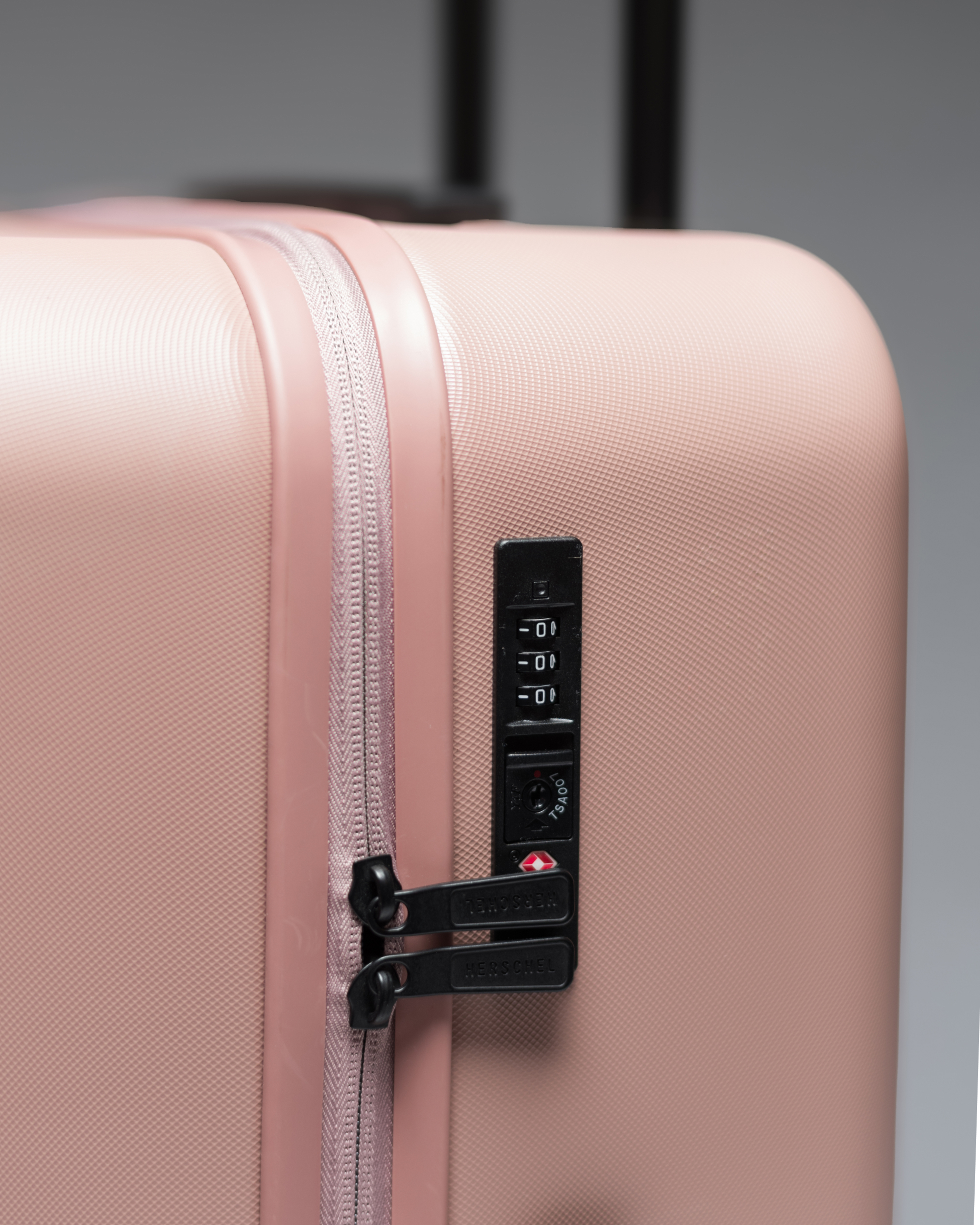 Herschel Heritage™ Hardshell Luggage | Medium - 67L - Image 7