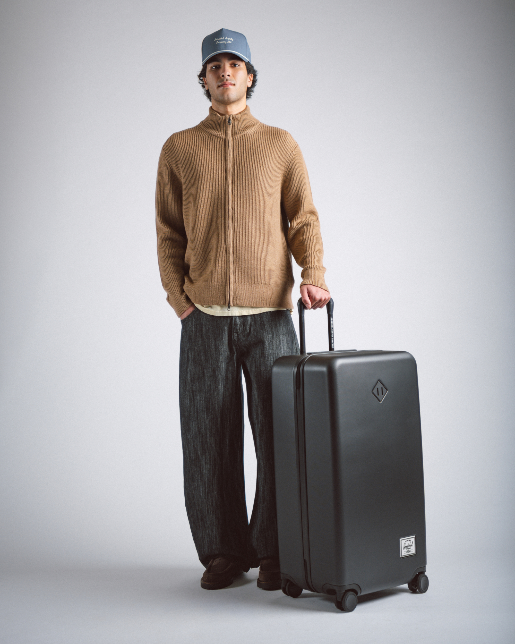 Herschel Heritage™ Hardshell Luggage | Large - 95L - Image 3