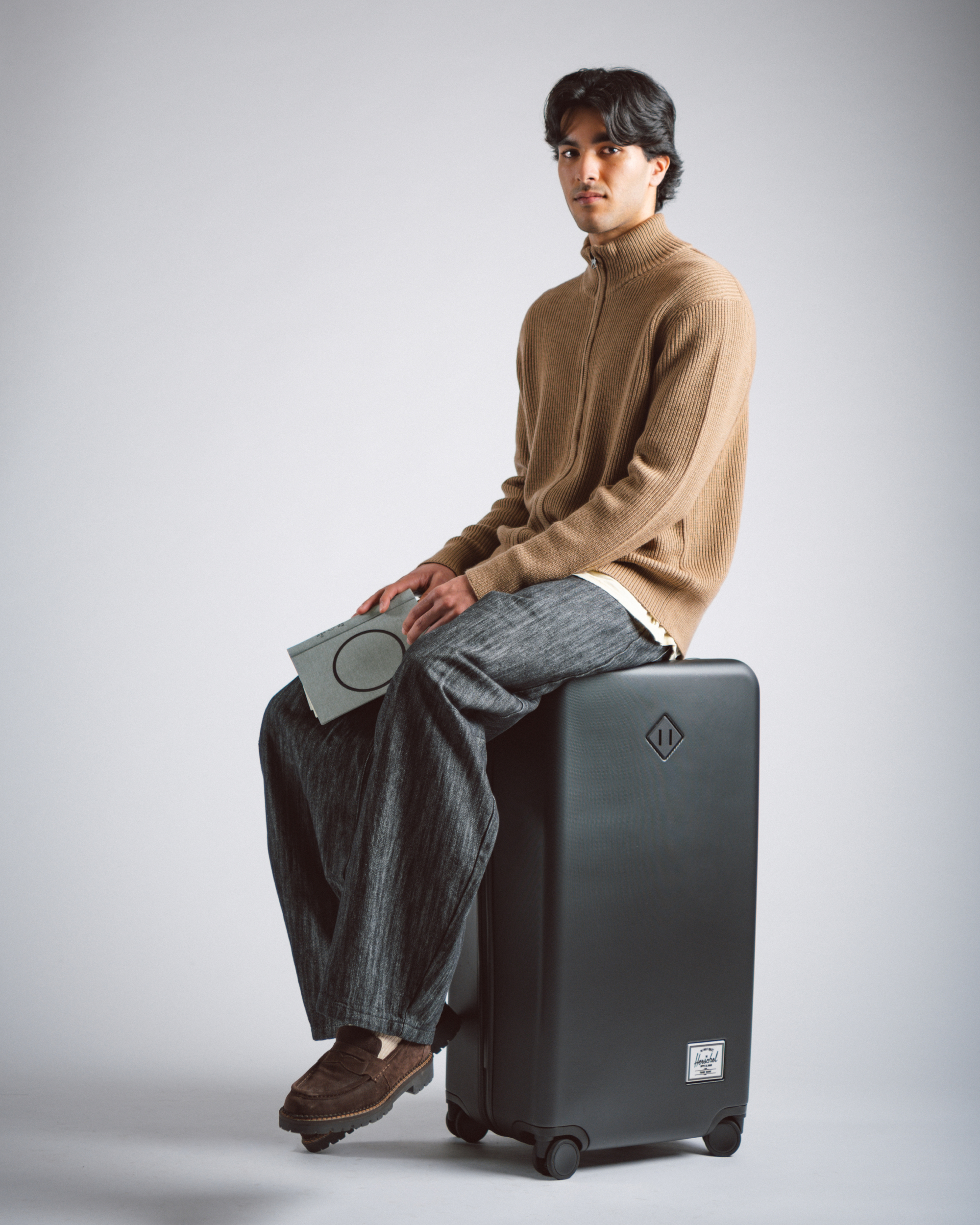 Herschel Heritage™ Hardshell Luggage | Large - 95L - Image 7