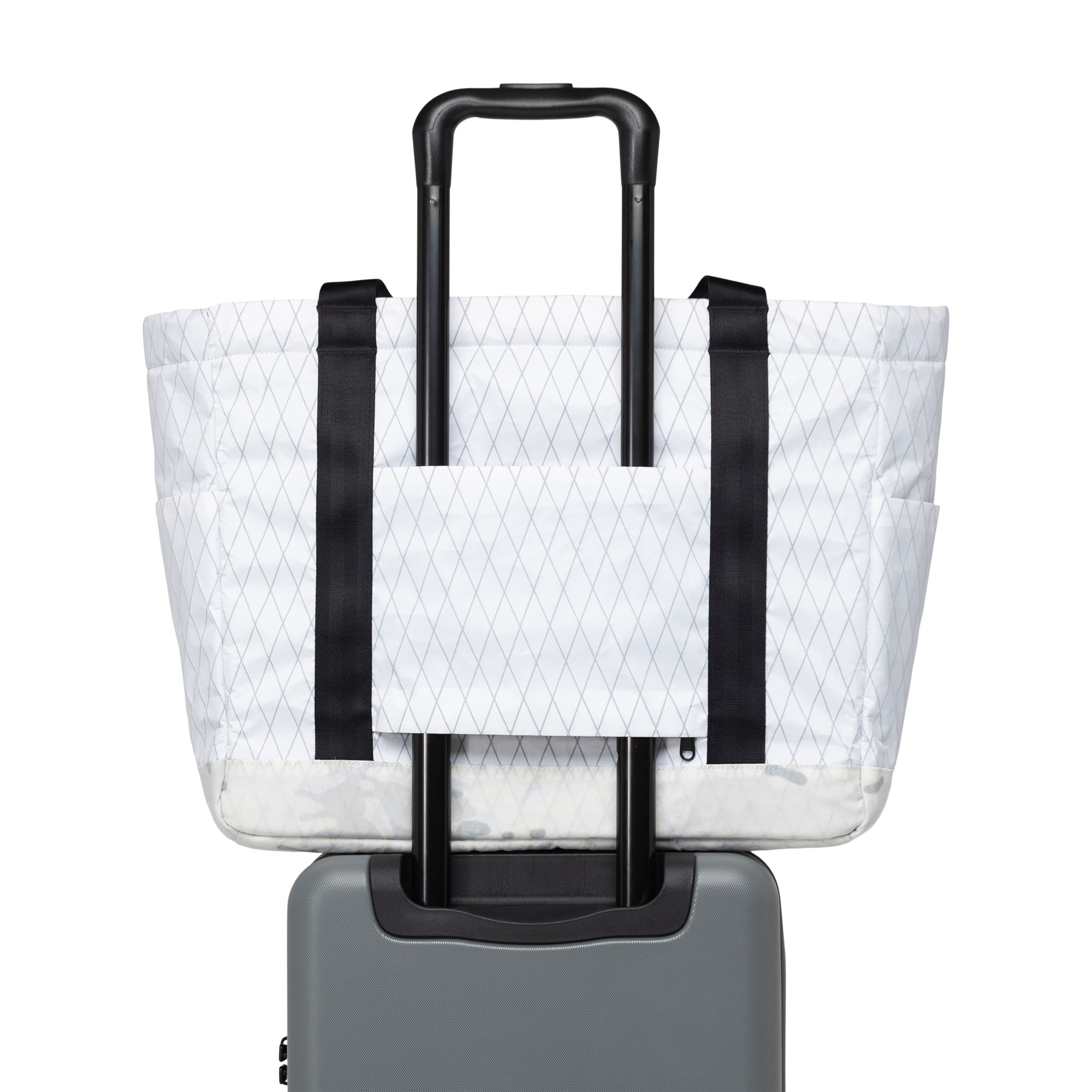 Technical Fabric Tote - 26L - Image 6