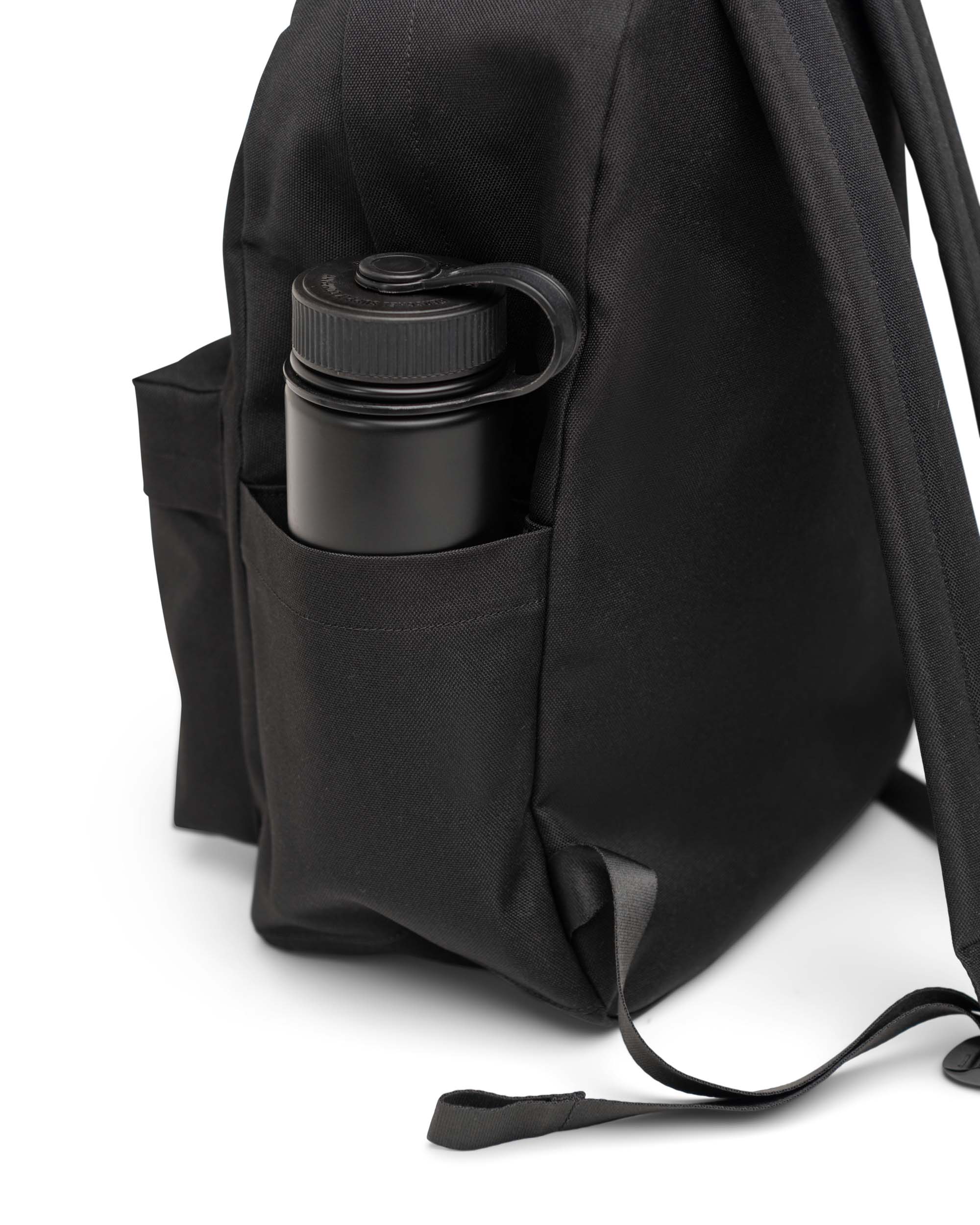Herschel Classic™ Backpack - 26L - Image 6