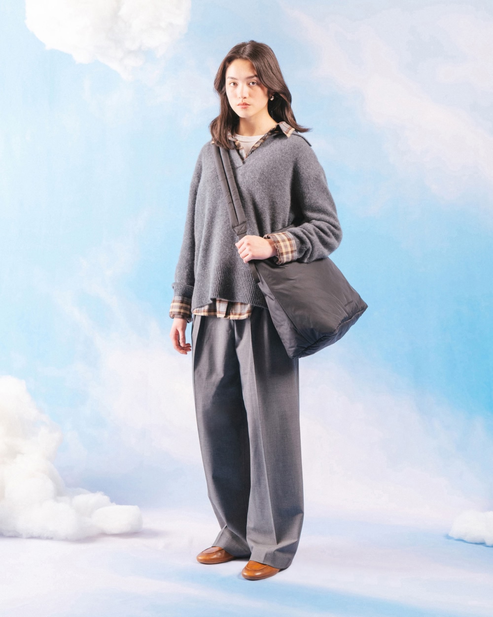 Cloudform Tote - 18L - Image 2