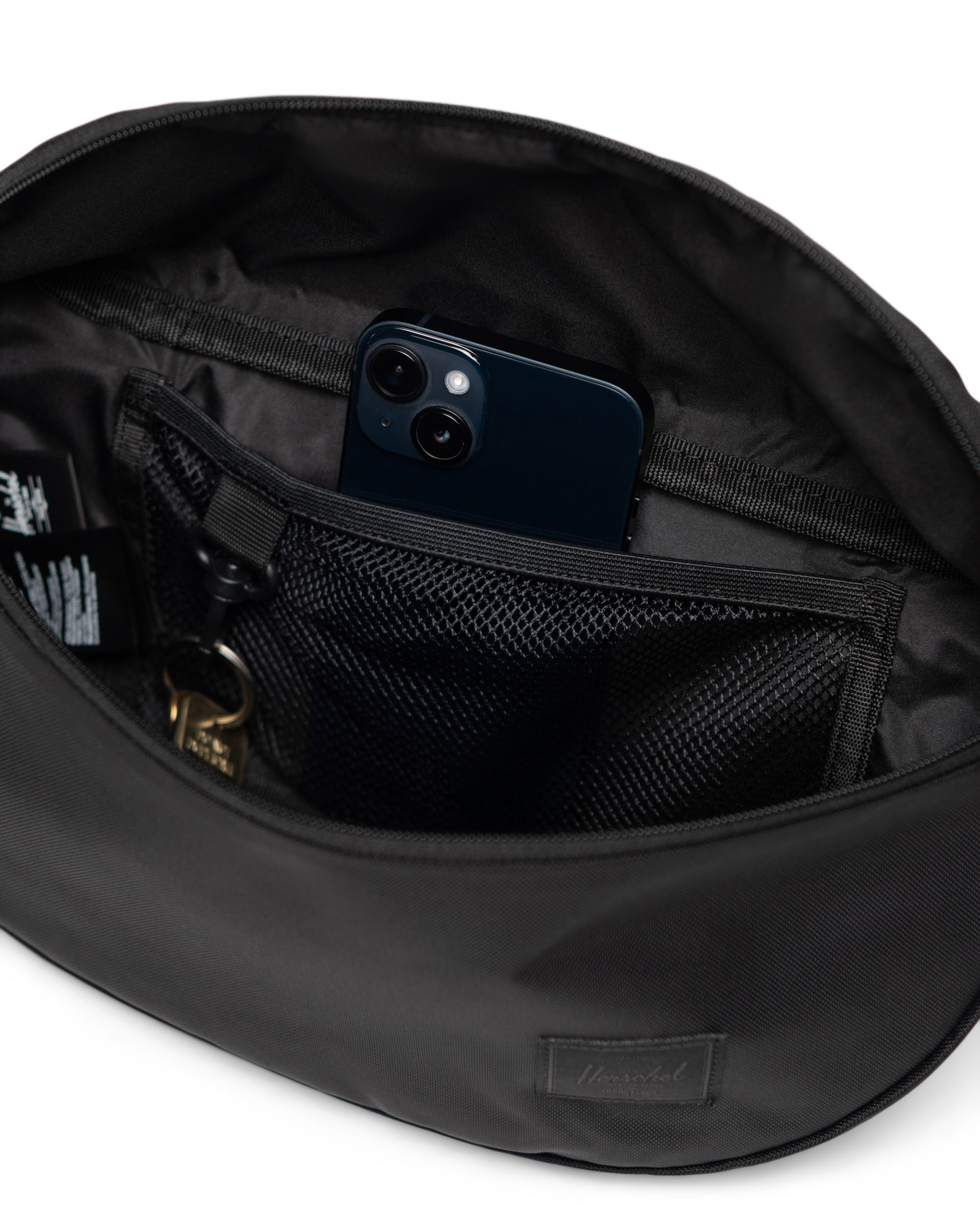 Kaine Hip Pack | Nylon - 4.5L - Image 8
