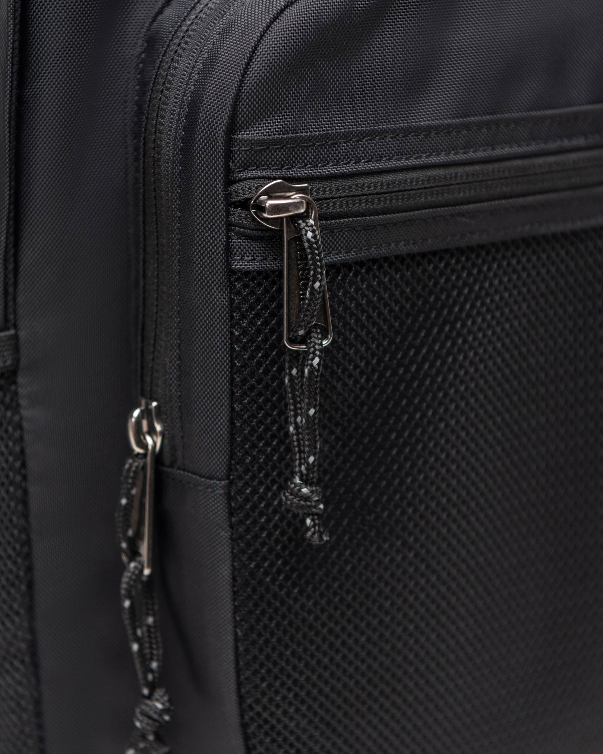 Kaine Backpack | Nylon - 28L - Image 8