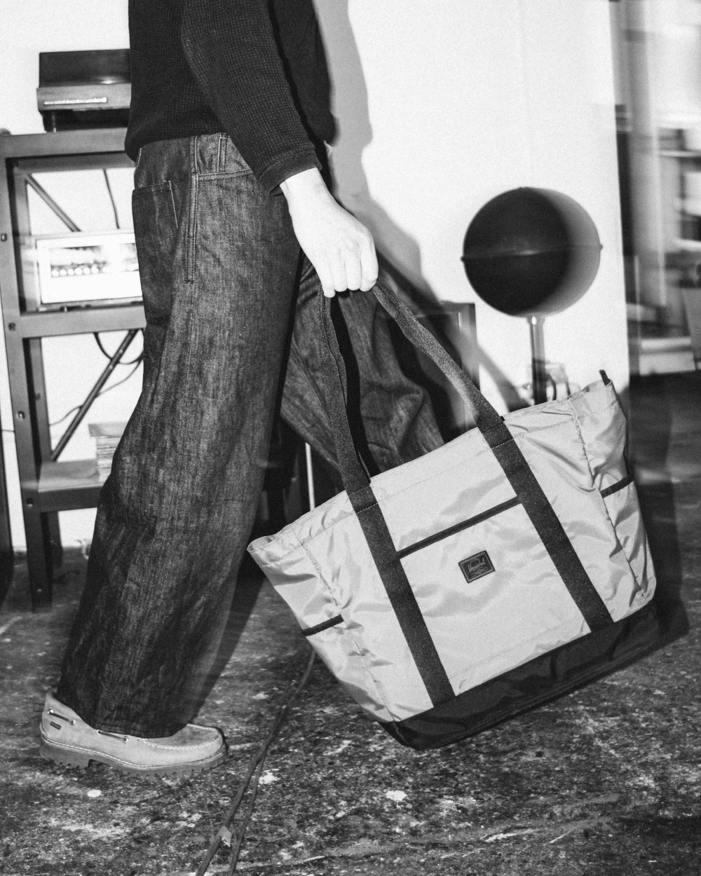 Herschel Heritage™ Tote | Nylon - 24.5L - Image 3