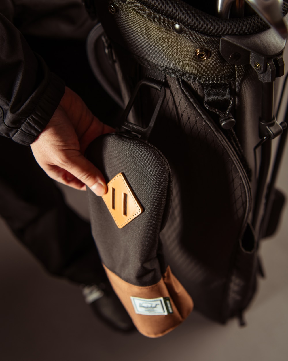Herschel Heritage™ Hybrid Head Cover - Image 2